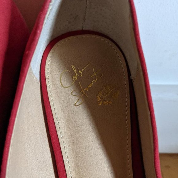 Red hot heels - Picture 4 of 5